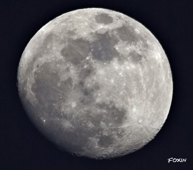 album/039 La Luna.jpg